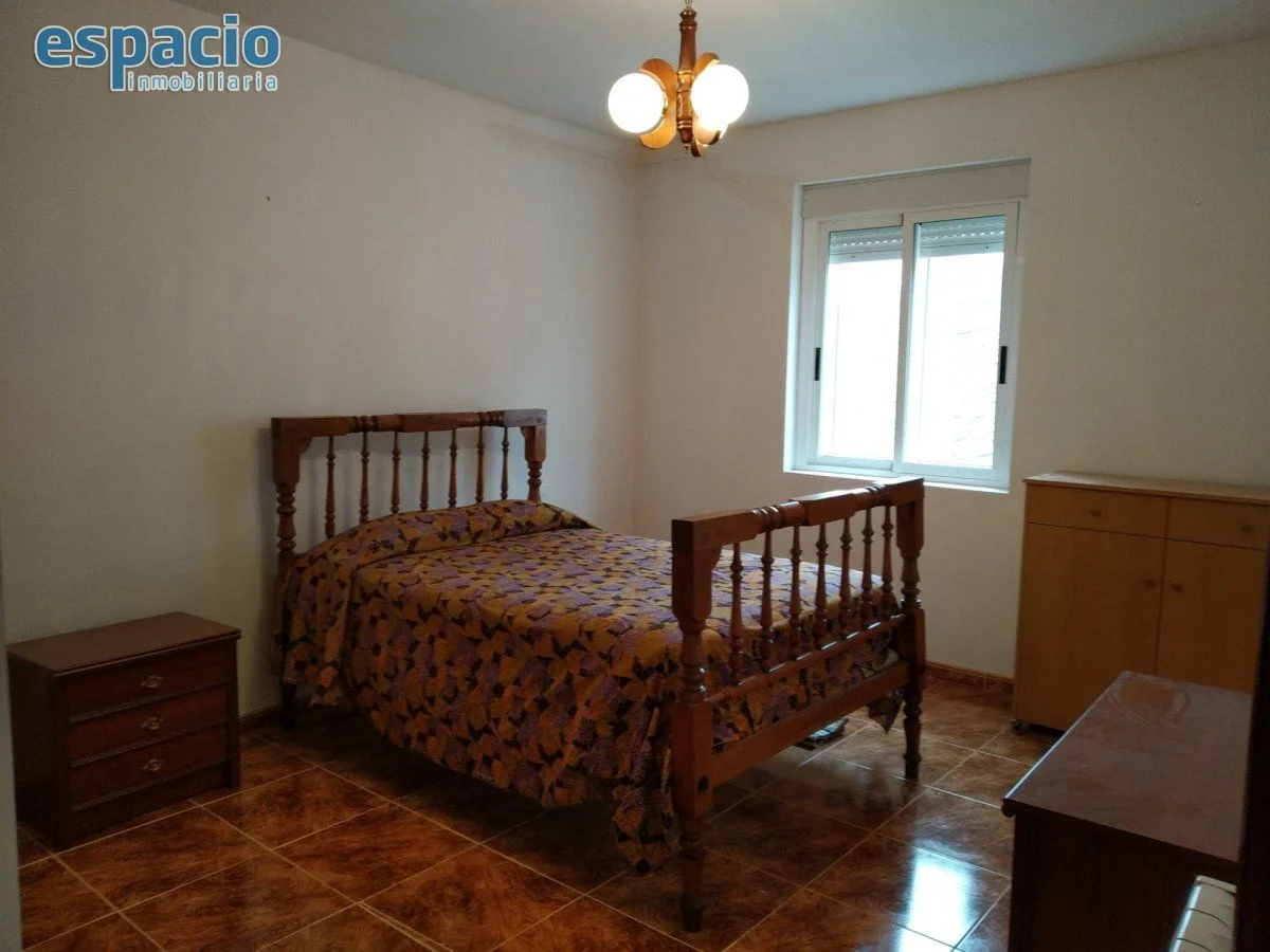 Move-in-ready rural house, 1 bedroom