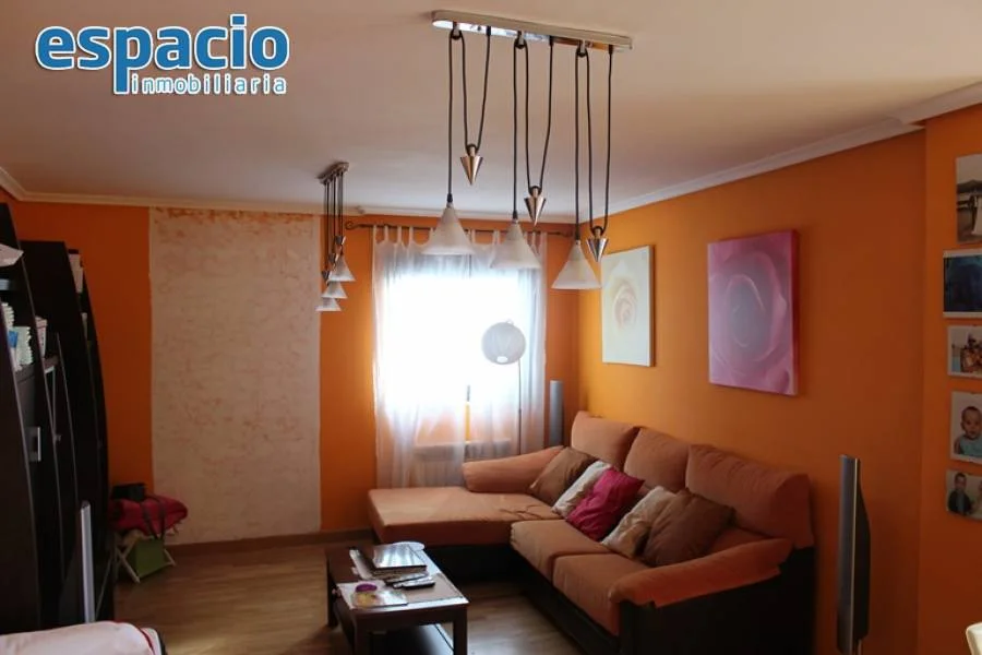Bright duplex in Ponferrada old town