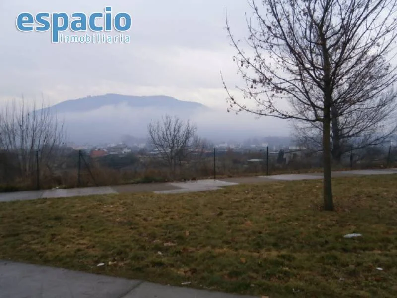 Parcela urbana en La Placa, 300 m²