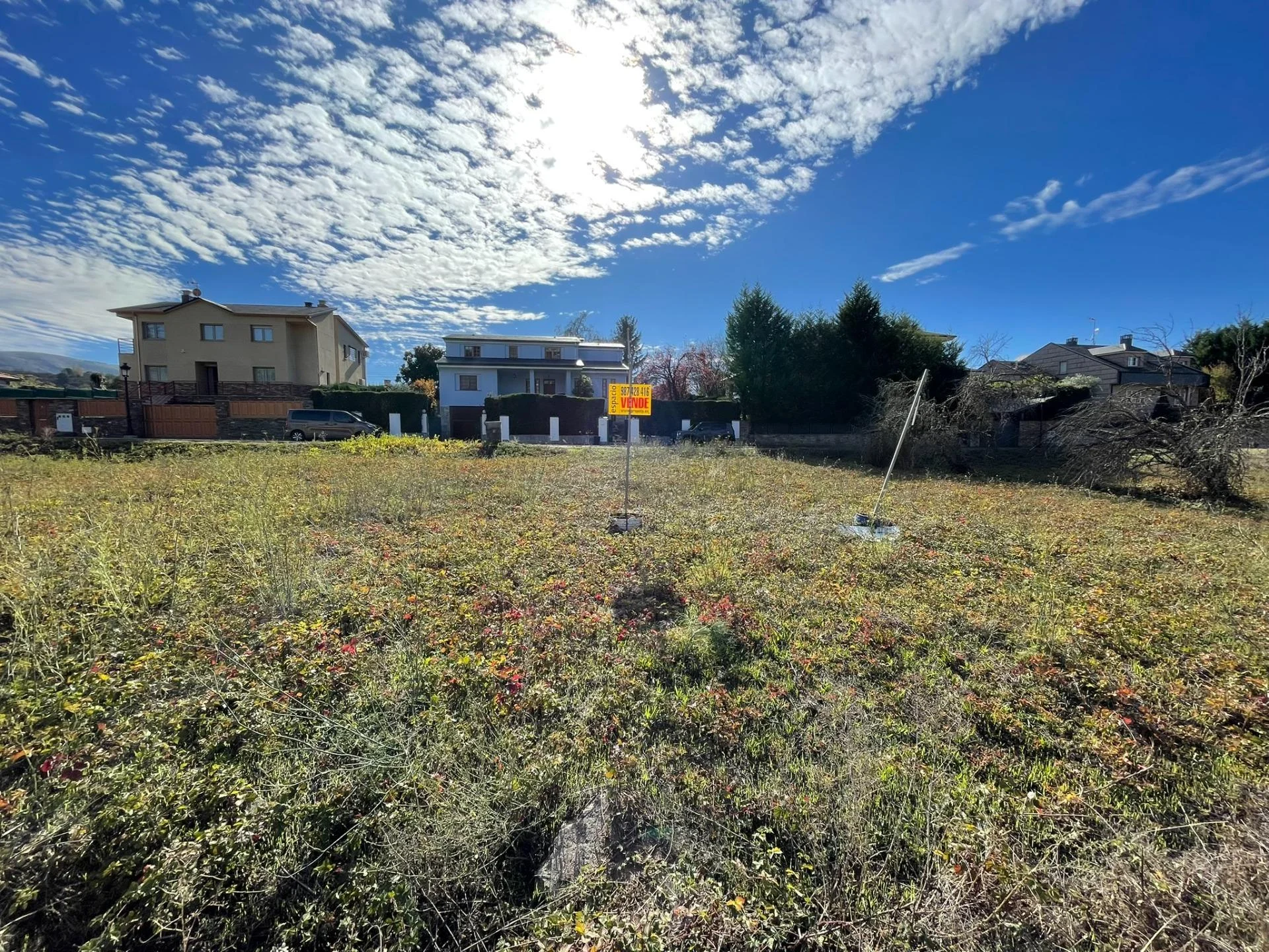 Parcela urbana en Patricia, 928 m²
