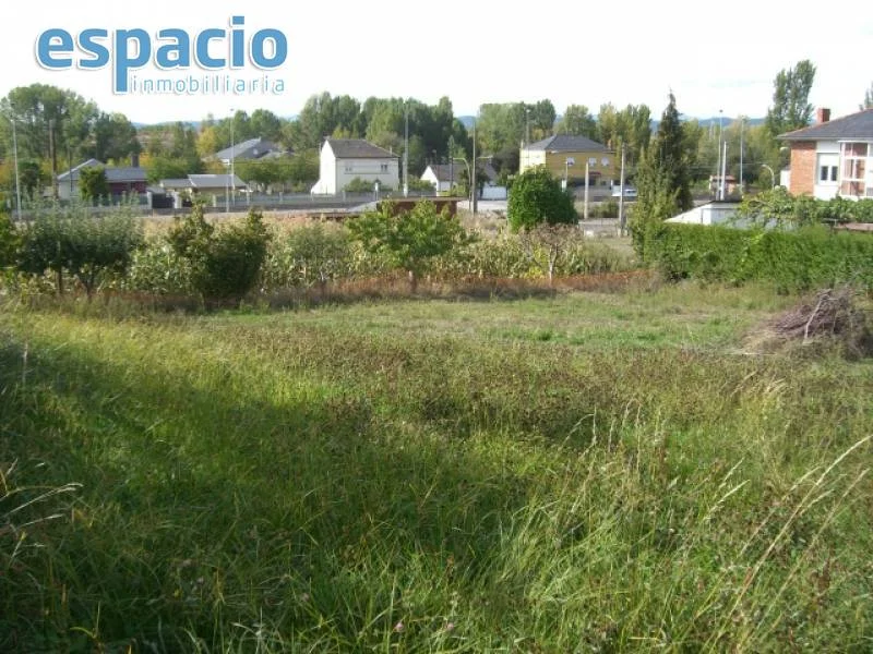 Parcela urbana en San Andres con suministros