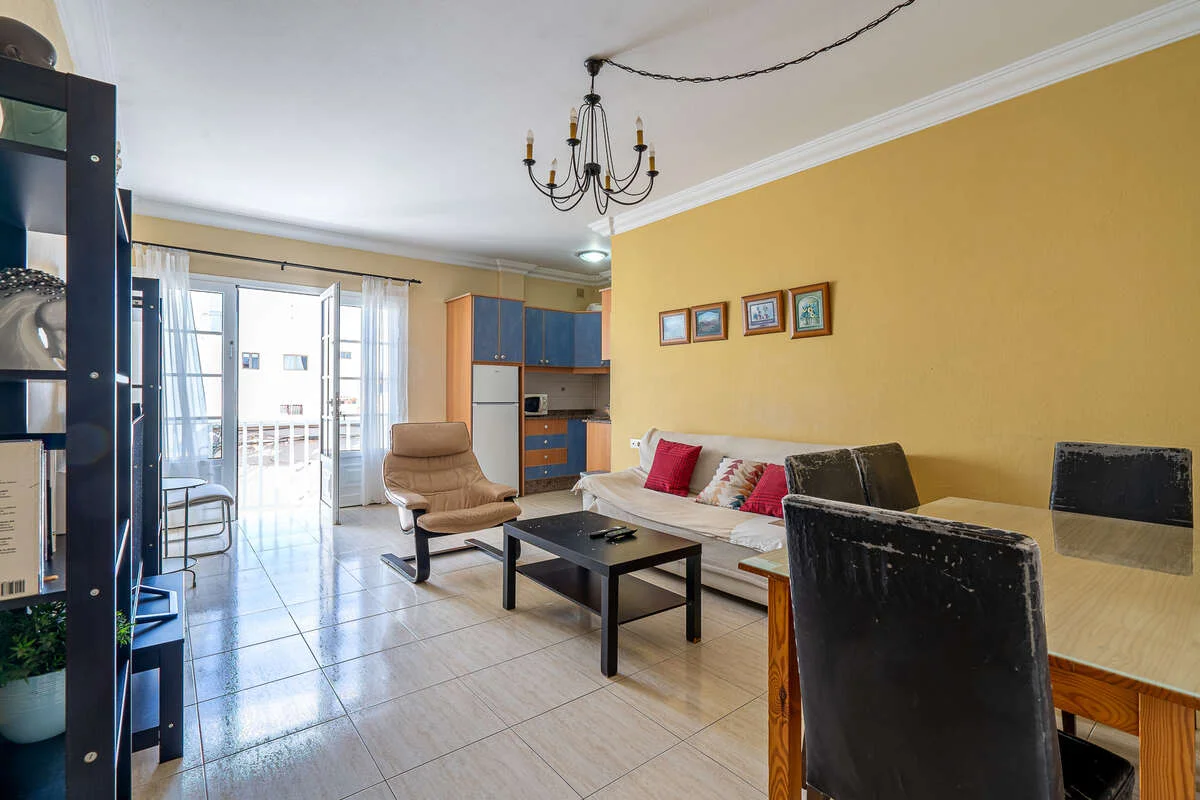 Tenanted Altavista apartment with garage