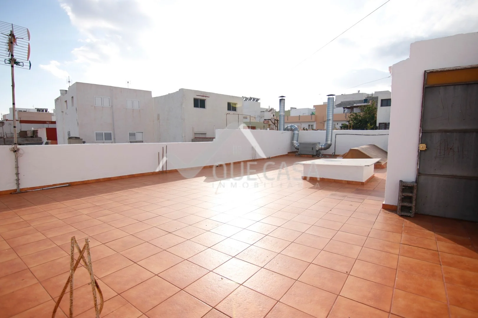Two-storey house with commercial premises