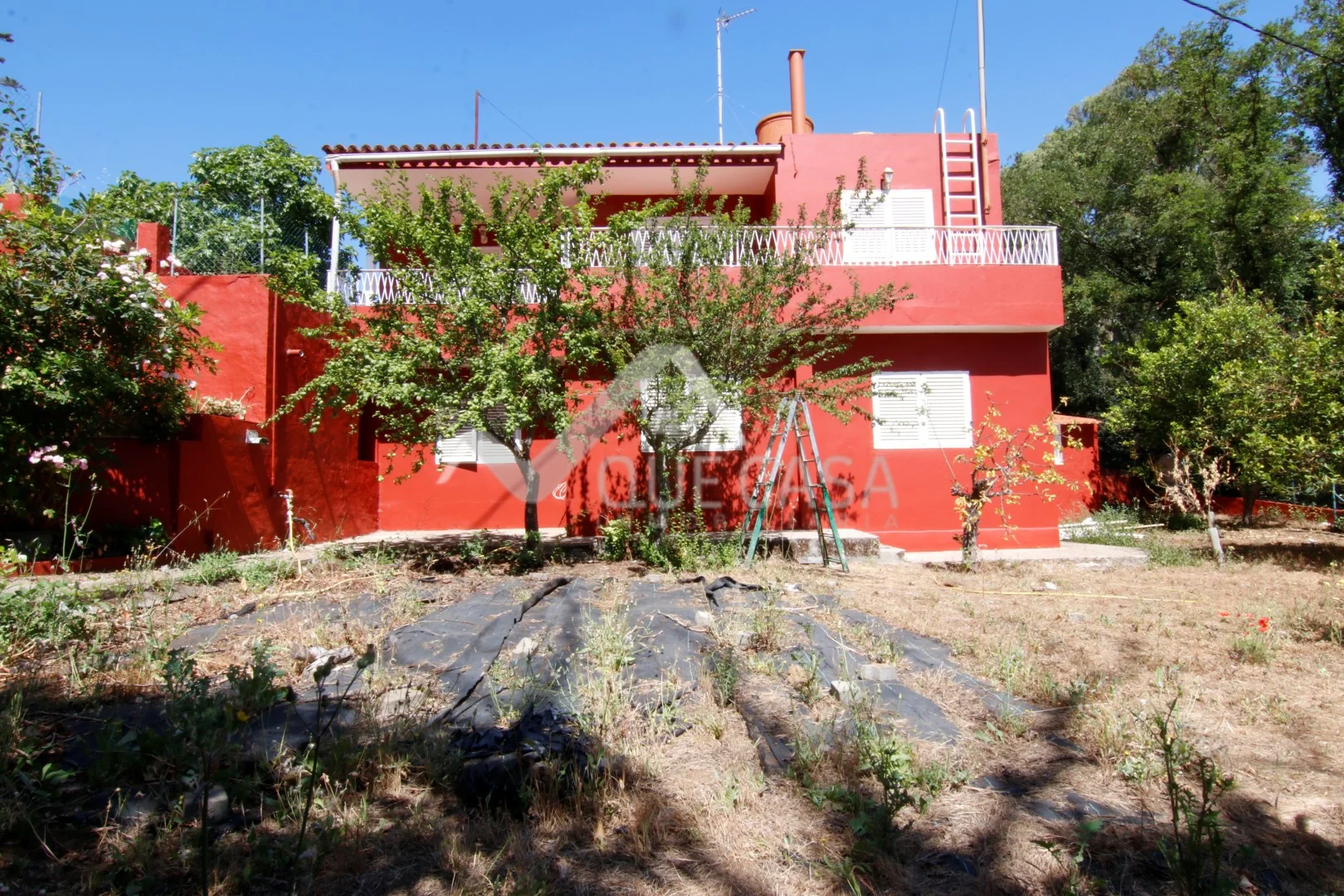 Registered dwelling on 1,145 m² plot