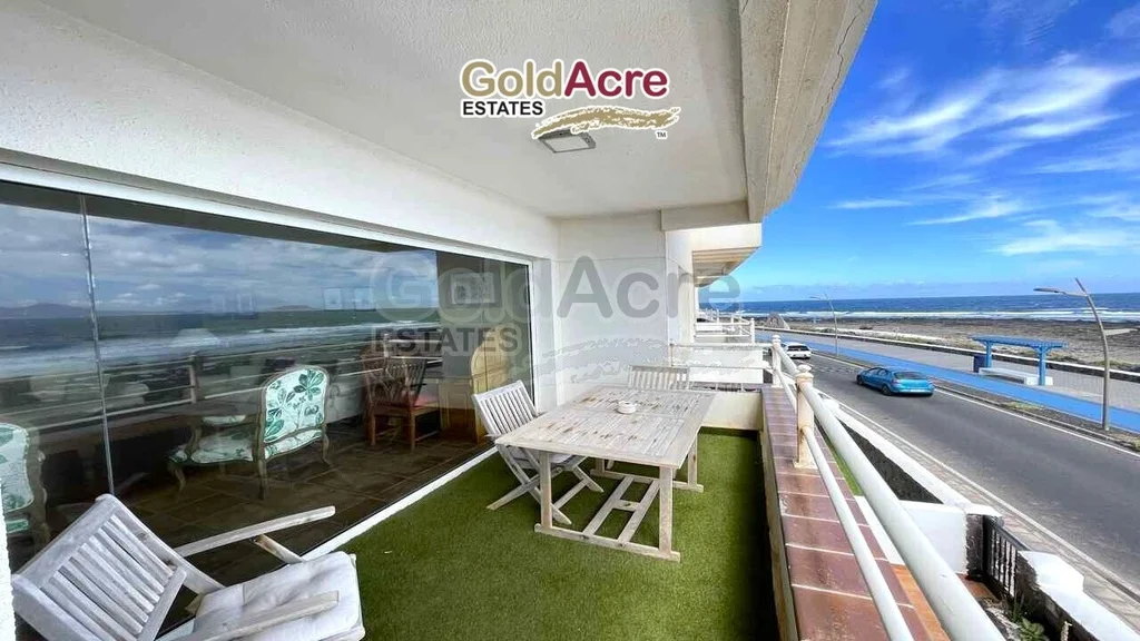 Dúplex frente al mar con cuatro dormitorios