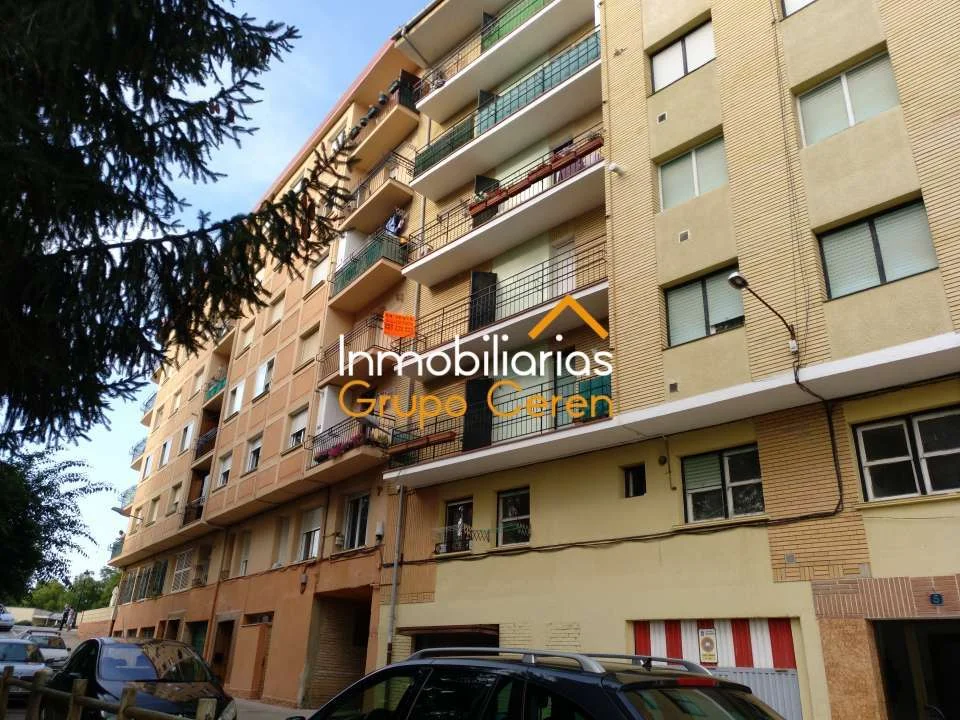 Apartamento para reformar junto al río, 2 habitaciones