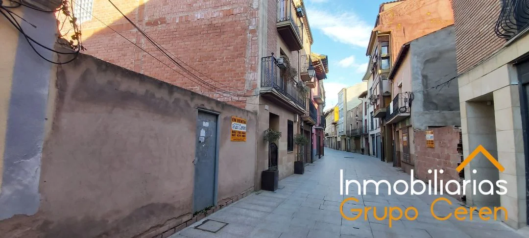 Terreno urbano en casco histórico, 143 m²