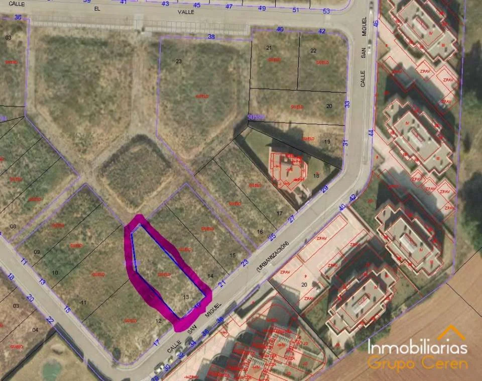 Parcela urbana de golf cerca de Santo Domingo
