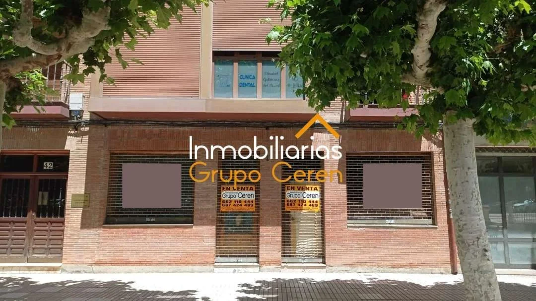 Local comercial en planta baja, 228 m²