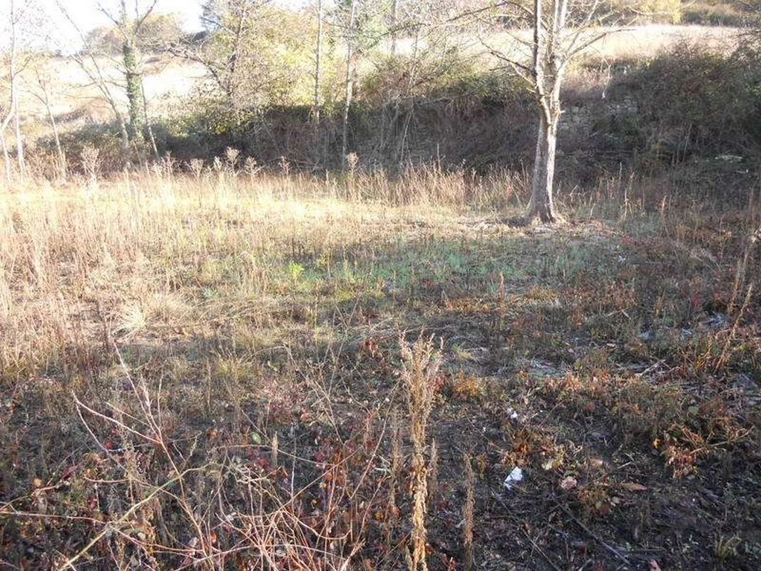 Flat urban-edge land in Santurdejo