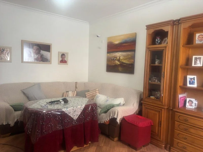 Casa amplia en Córdoba, cinco dormitorios