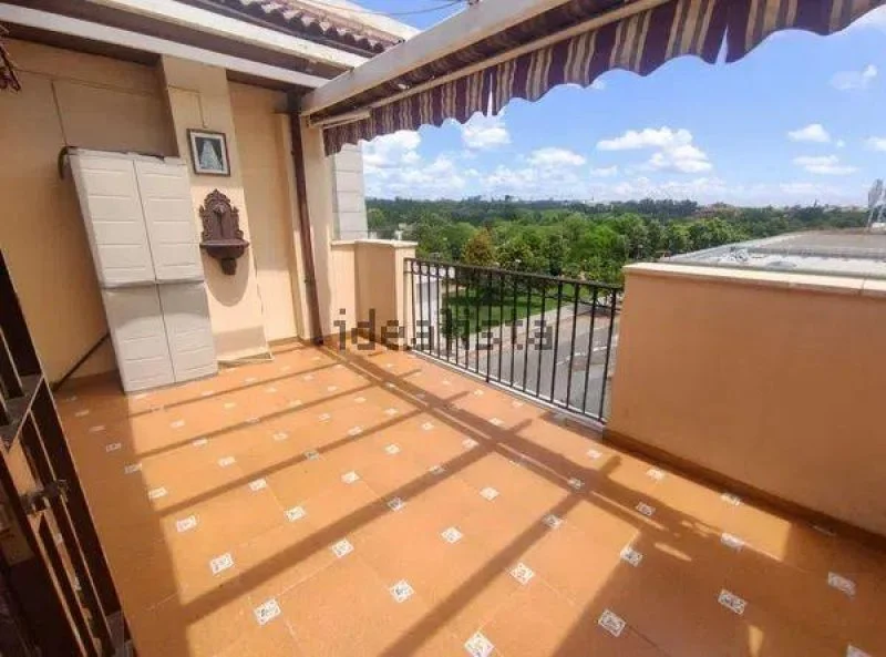 Amplio dúplex en Arruzafilla, cuatro dormitorios