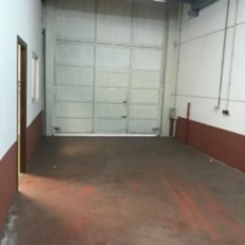 Nave industrial en buen estado, 120 m²