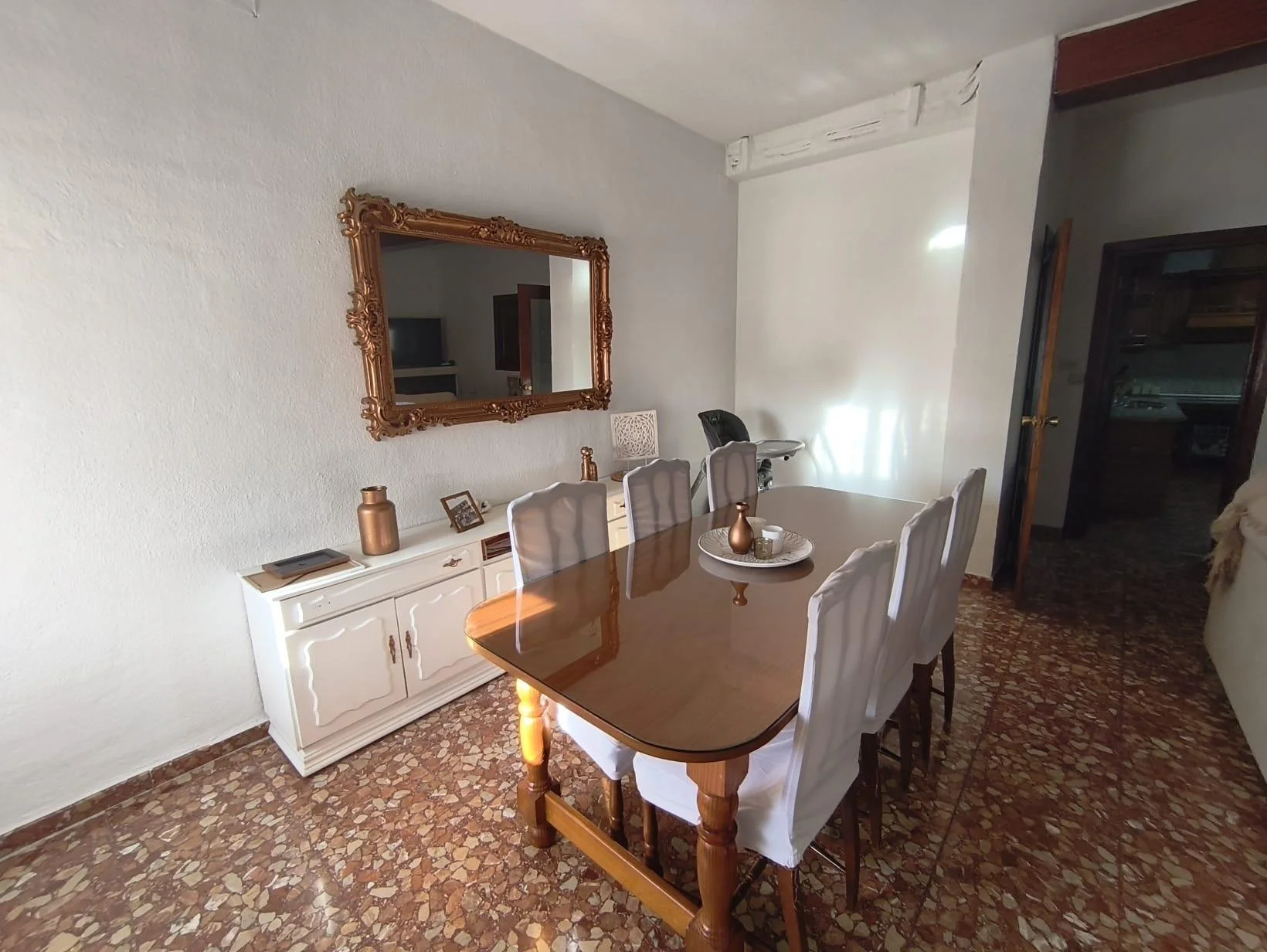Large Deifontes chalet with 428 m²