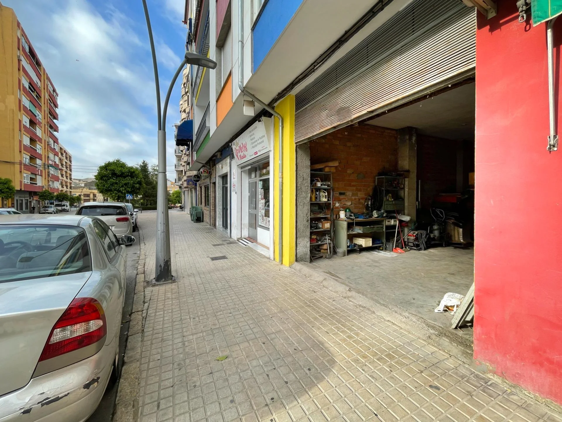 Central Úbeda commercial unit, 70 sqm
