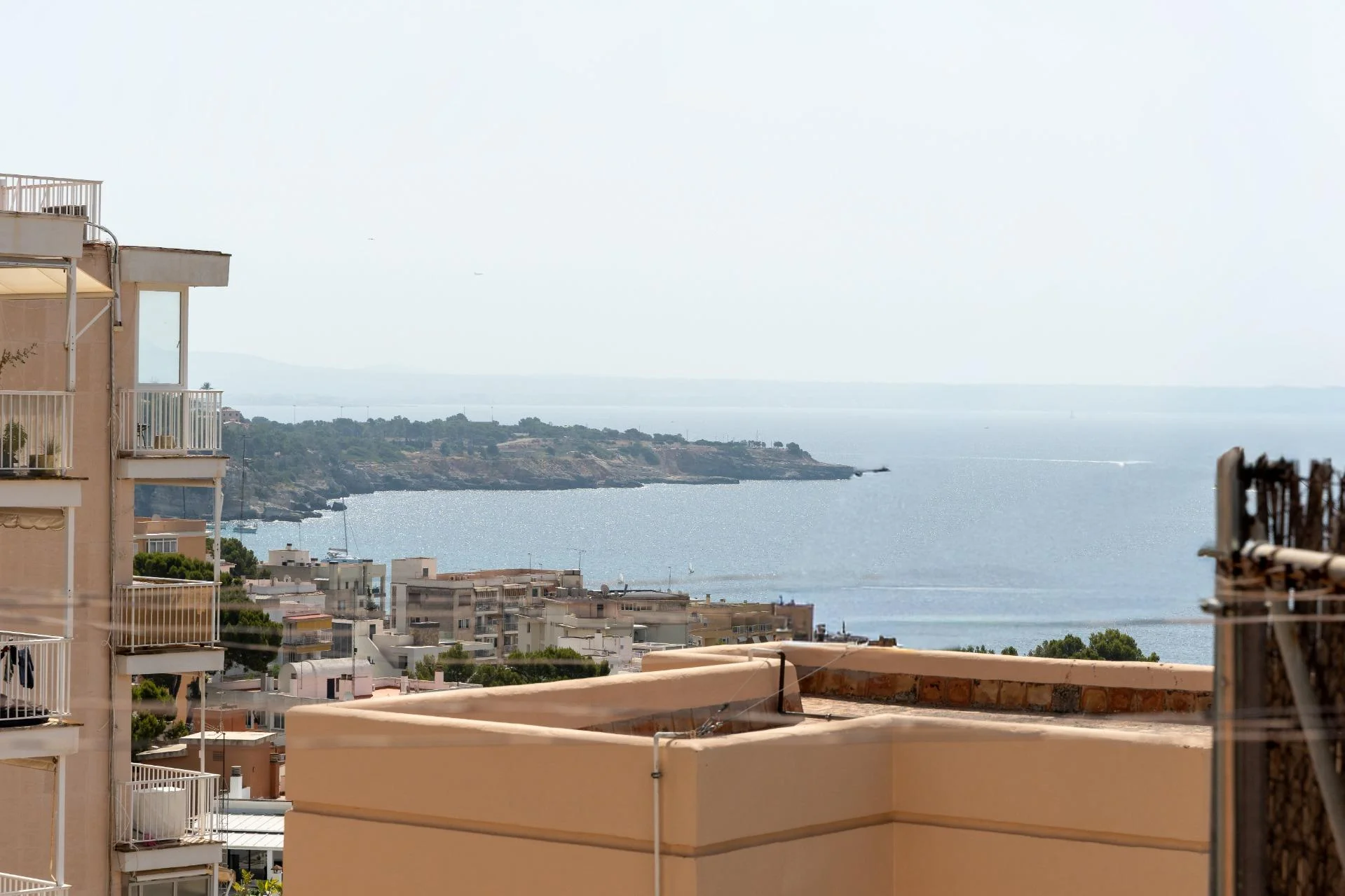 Penthouse opportunity in San Agustin