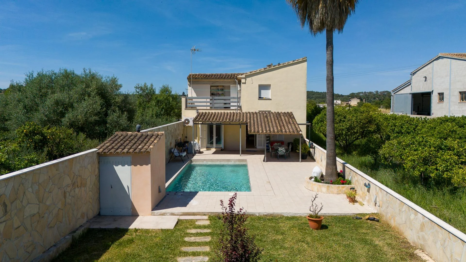 Licensed villa in Vilafranca, 4 bedrooms