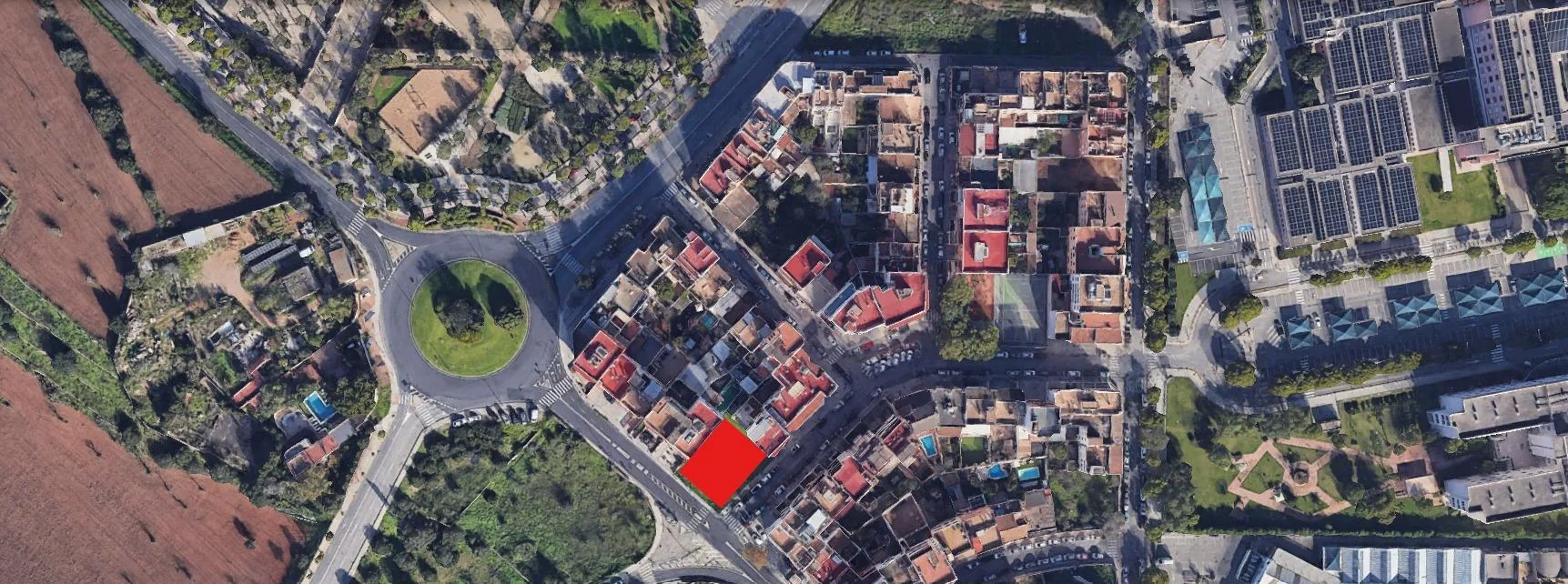 Development plot with licensed apartment project