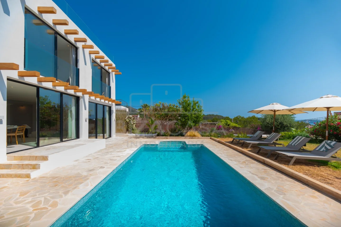 Ibiza villa, six en-suite bedrooms