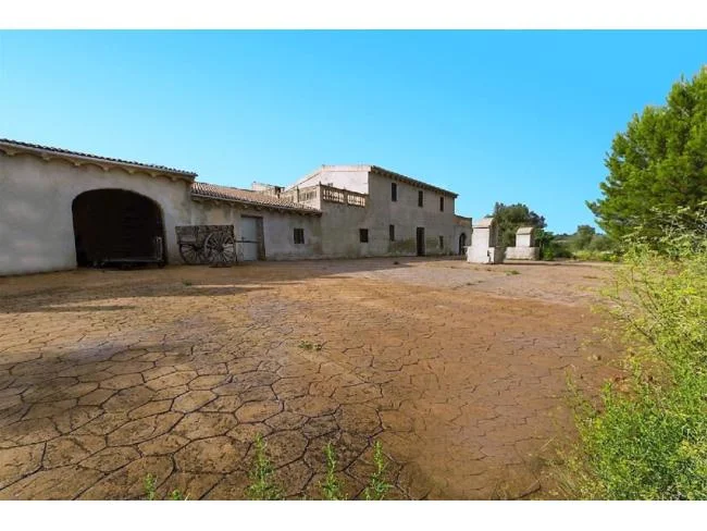 Historic Petra finca with 1,000 m²
