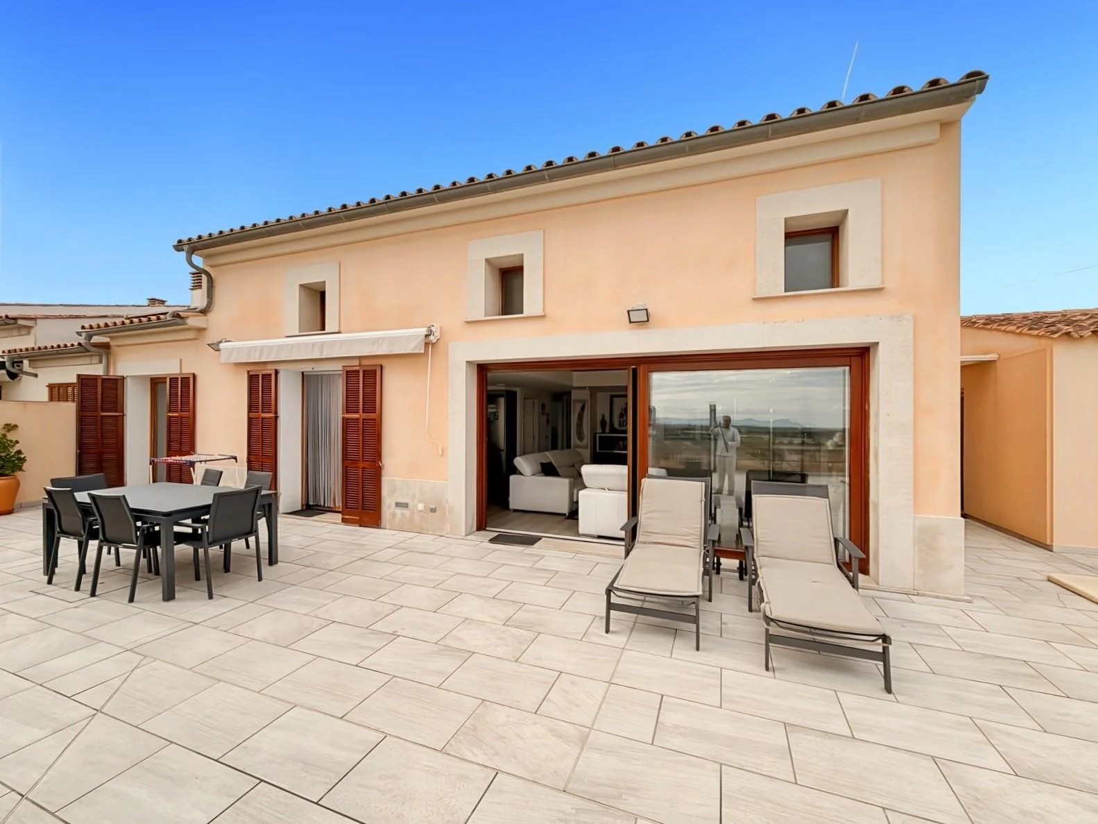 Villa de lujo en Muro con vistas al mar