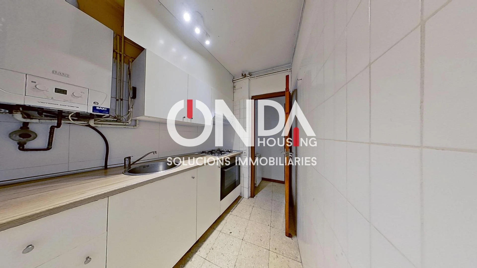 Renovated La Pobla apartment, 59 m²