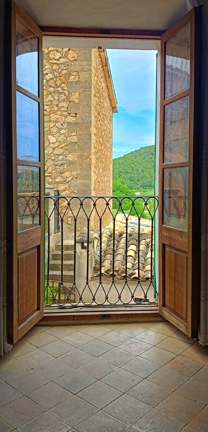 Reform house in Estellencs, 6 bedrooms