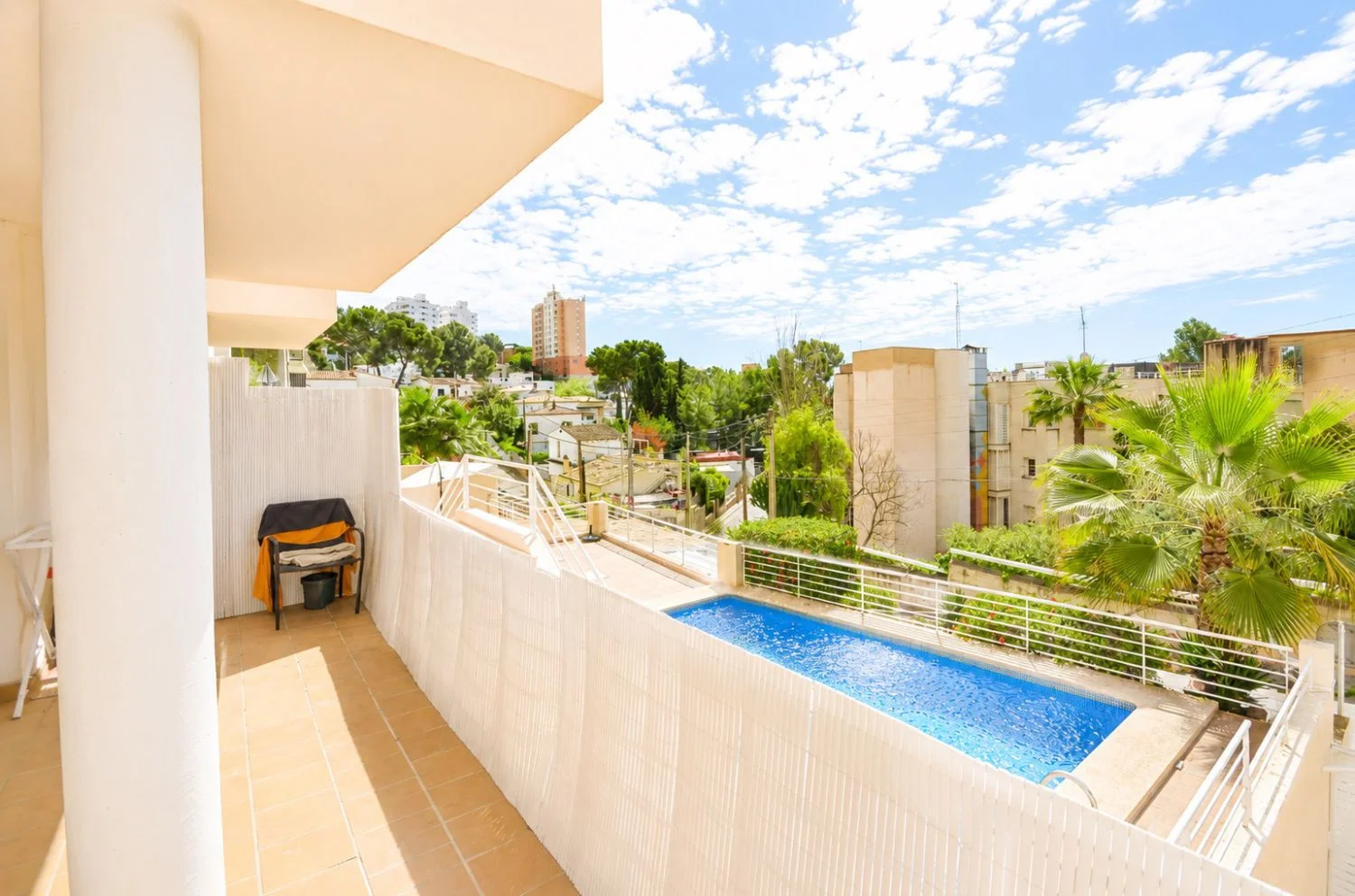 Two-bedroom flat near San Agustín beach