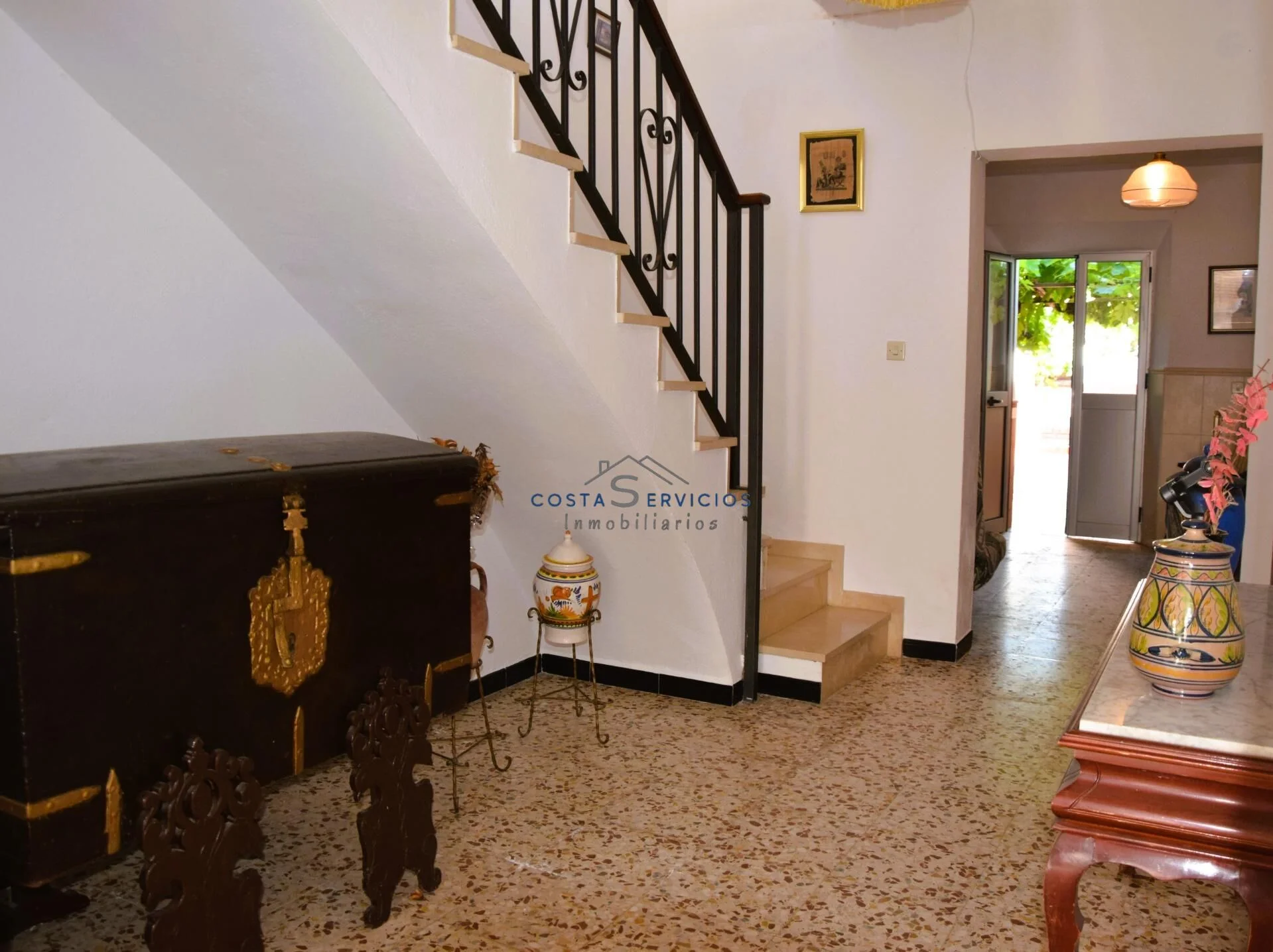 Six-bedroom El Granado house, 353m² plot