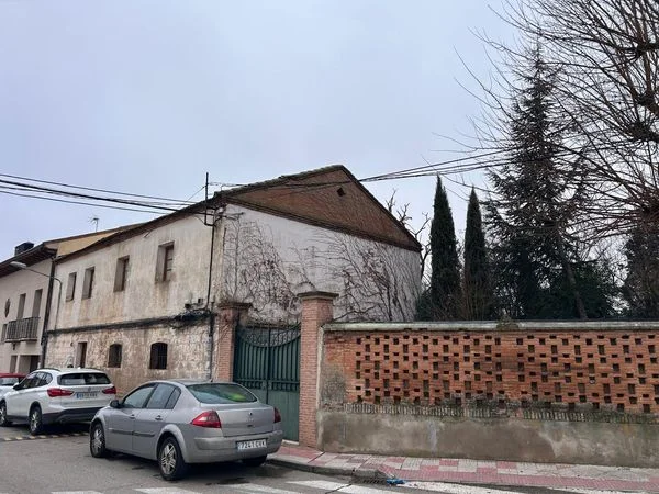 Townhouse renovation with private garden
