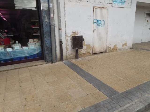 Open-plan commercial unit, 95 m²