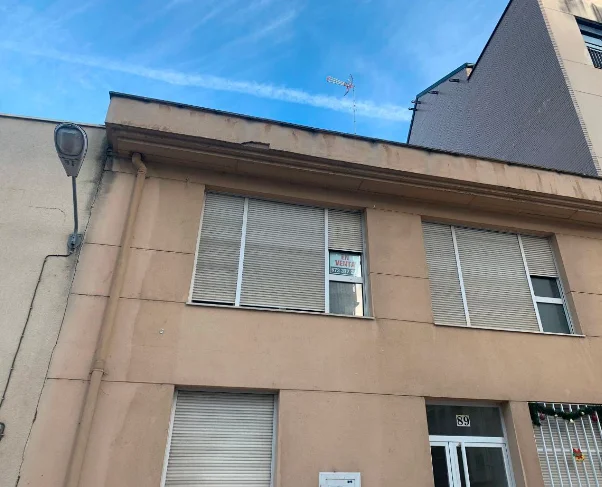 Commercial premises in Gamonal, 100 m²
