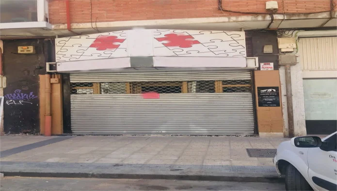Bar premises in Gamonal, 394 m²