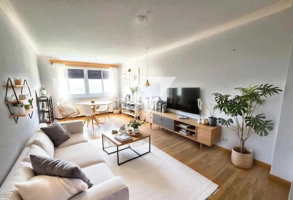 Four-bedroom flat near new hospital