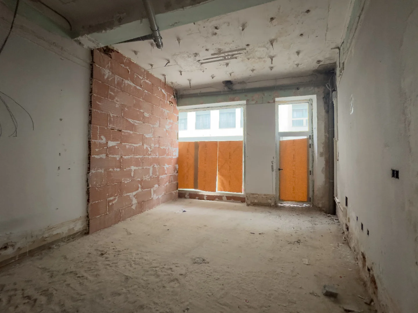 Local comercial céntrico en Burgos, 40 m²
