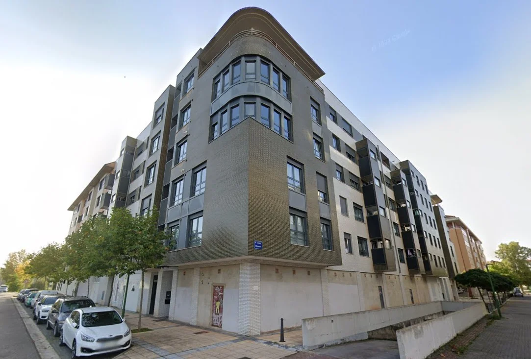 Amplia plaza de garaje en Burgos, 12 m²