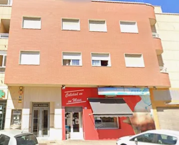 Tenanted four-bedroom apartment in El Ejido