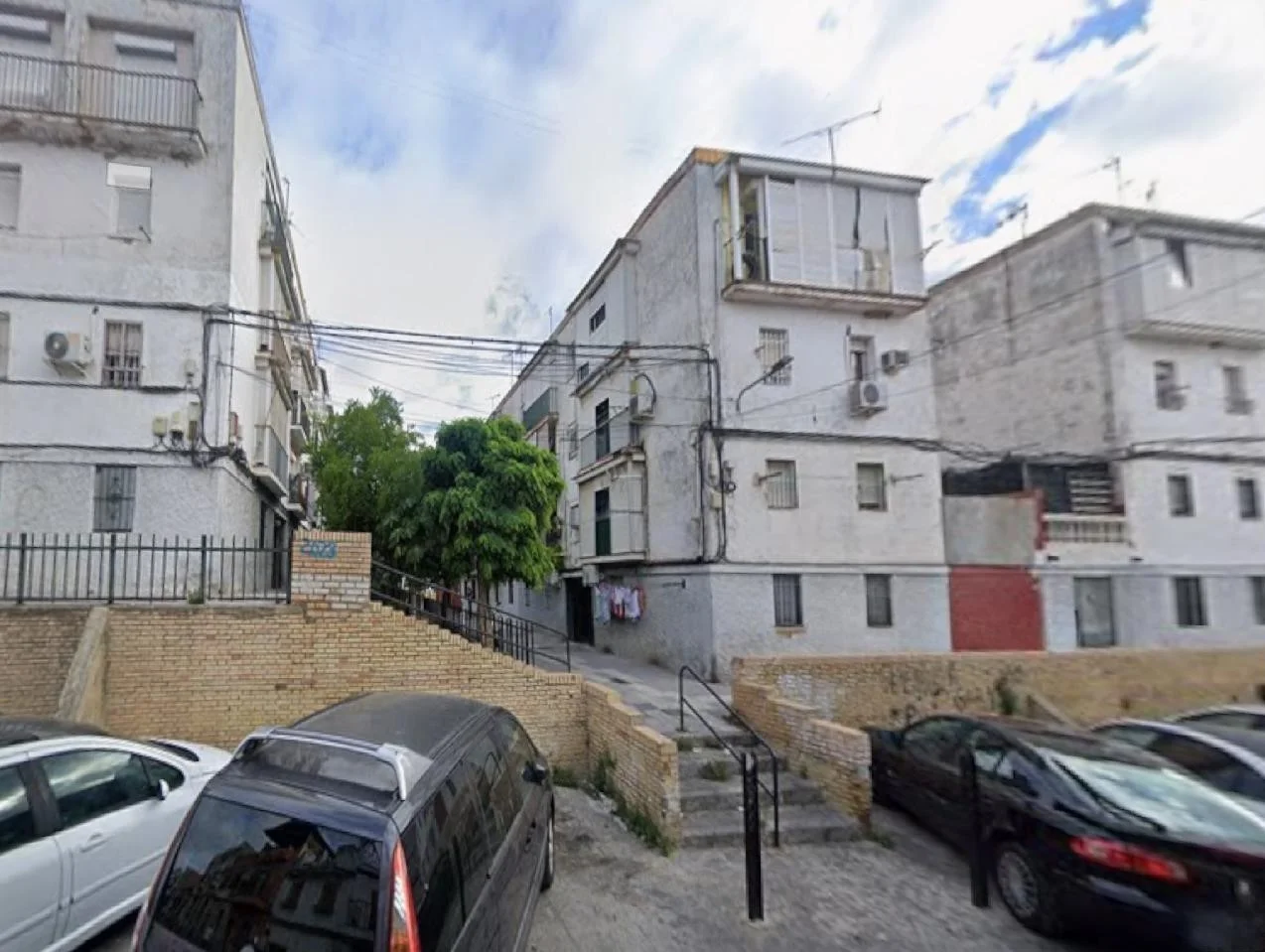 Tenanted one-bedroom flat near Seville
