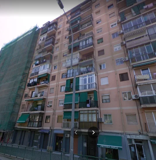 Tenanted three-bedroom flat in Sant Adrià