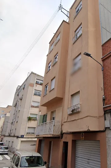 Piso alquilado en Terrassa, tres habitaciones