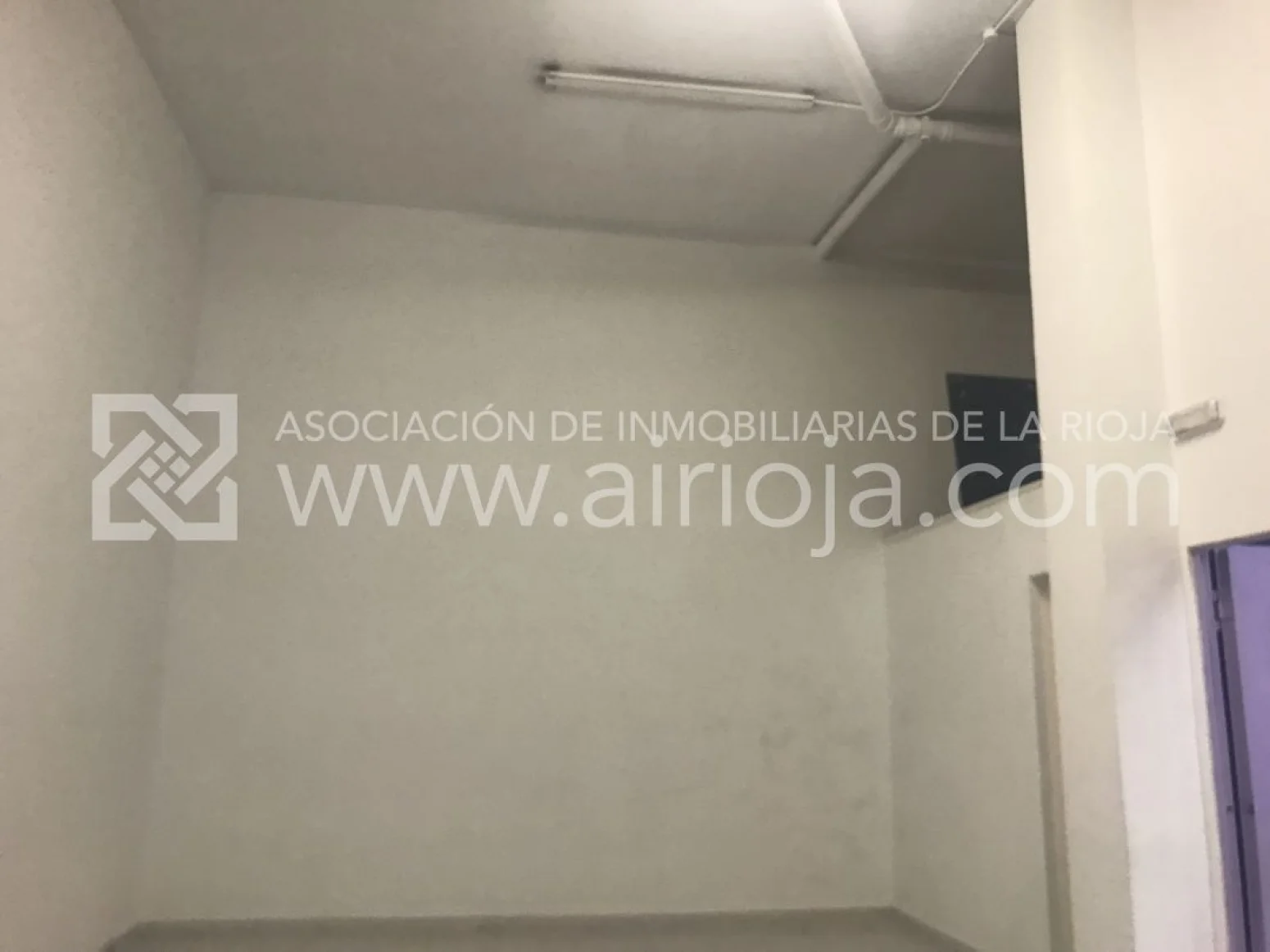 Open-plan commercial unit in Centro