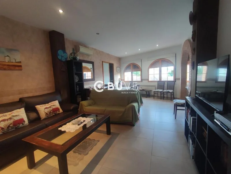 Negocio turístico con vivienda de 420 m² en El Robledo