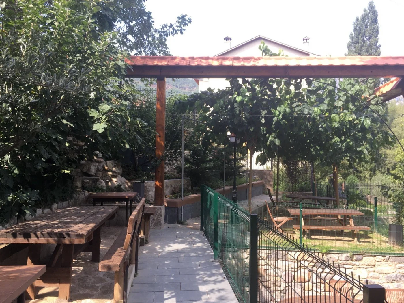 Bar equipado en Campo, 444 m²