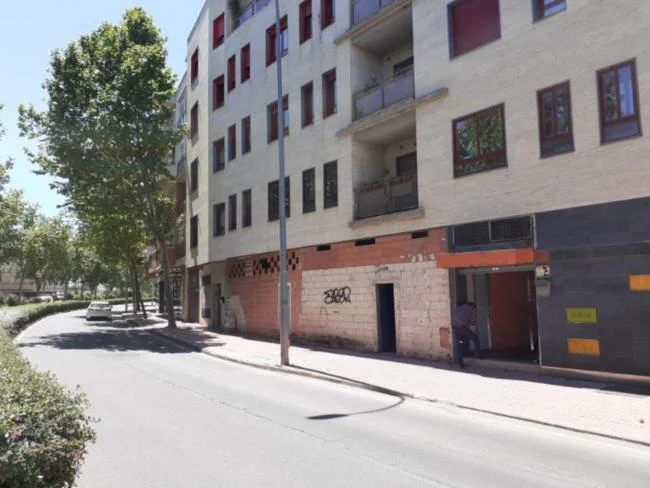 Local comercial reformable en Ciudad Real
