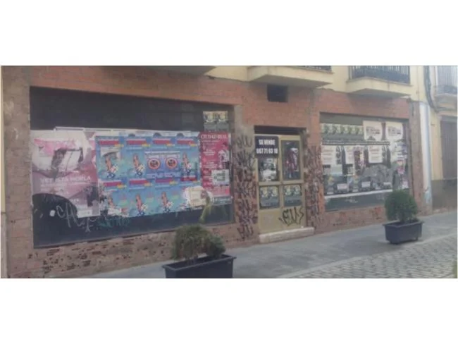 Local comercial céntrico de 130 m²
