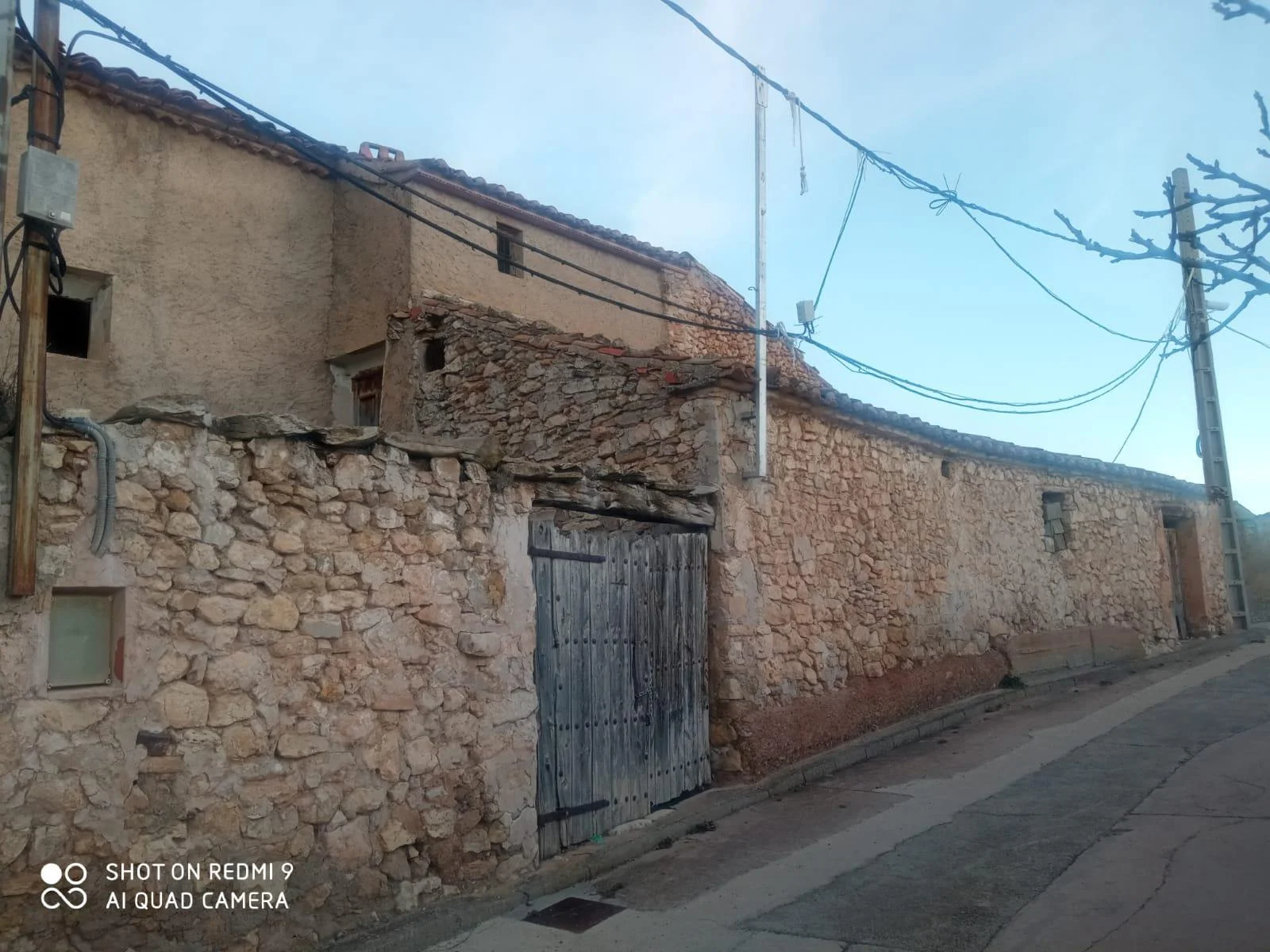 Reformable village house in Teruel