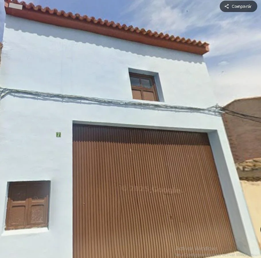 Two-storey industrial warehouse, 274 m²