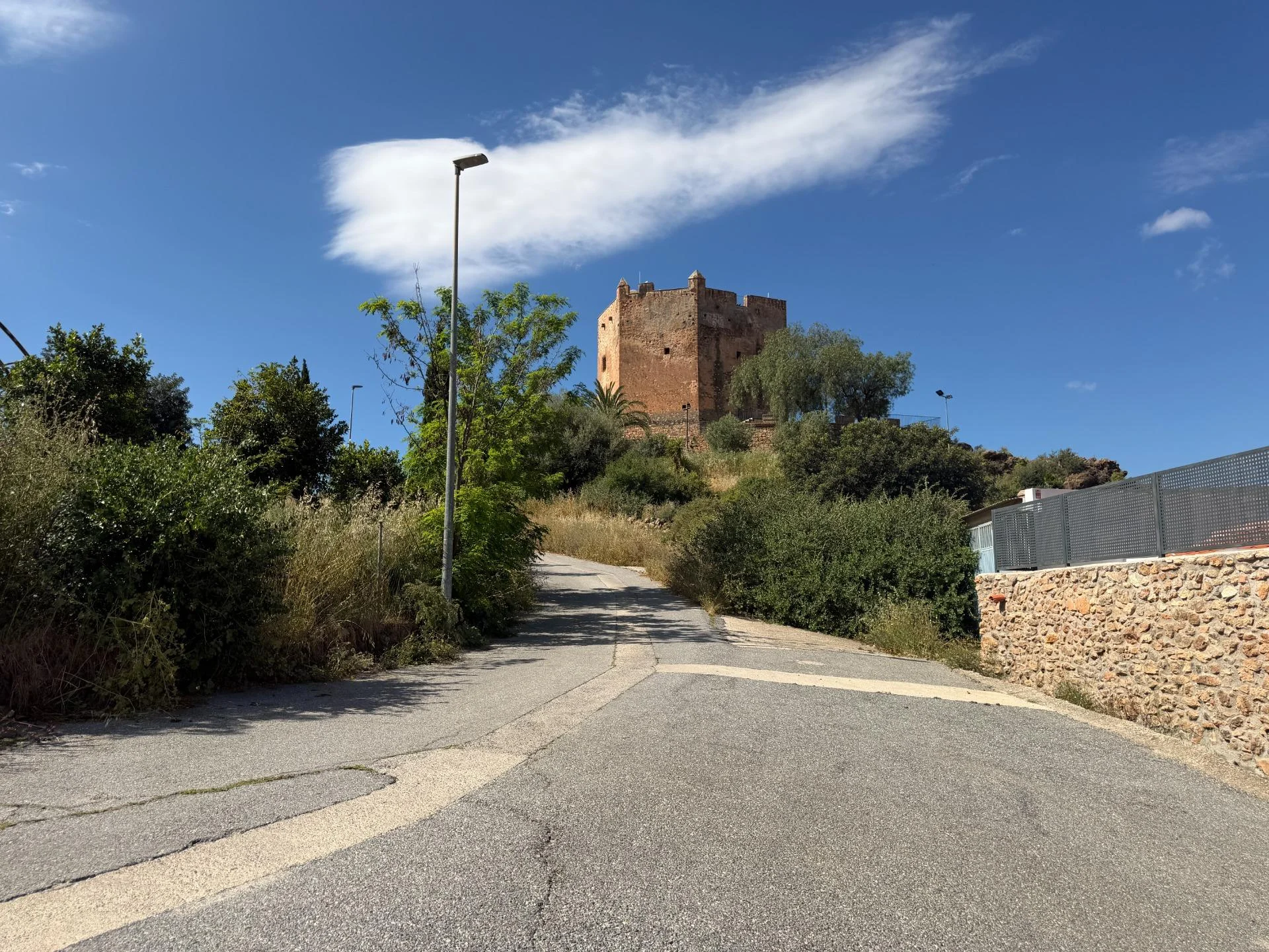 Solar urbano en Vélez, 1.180 m²