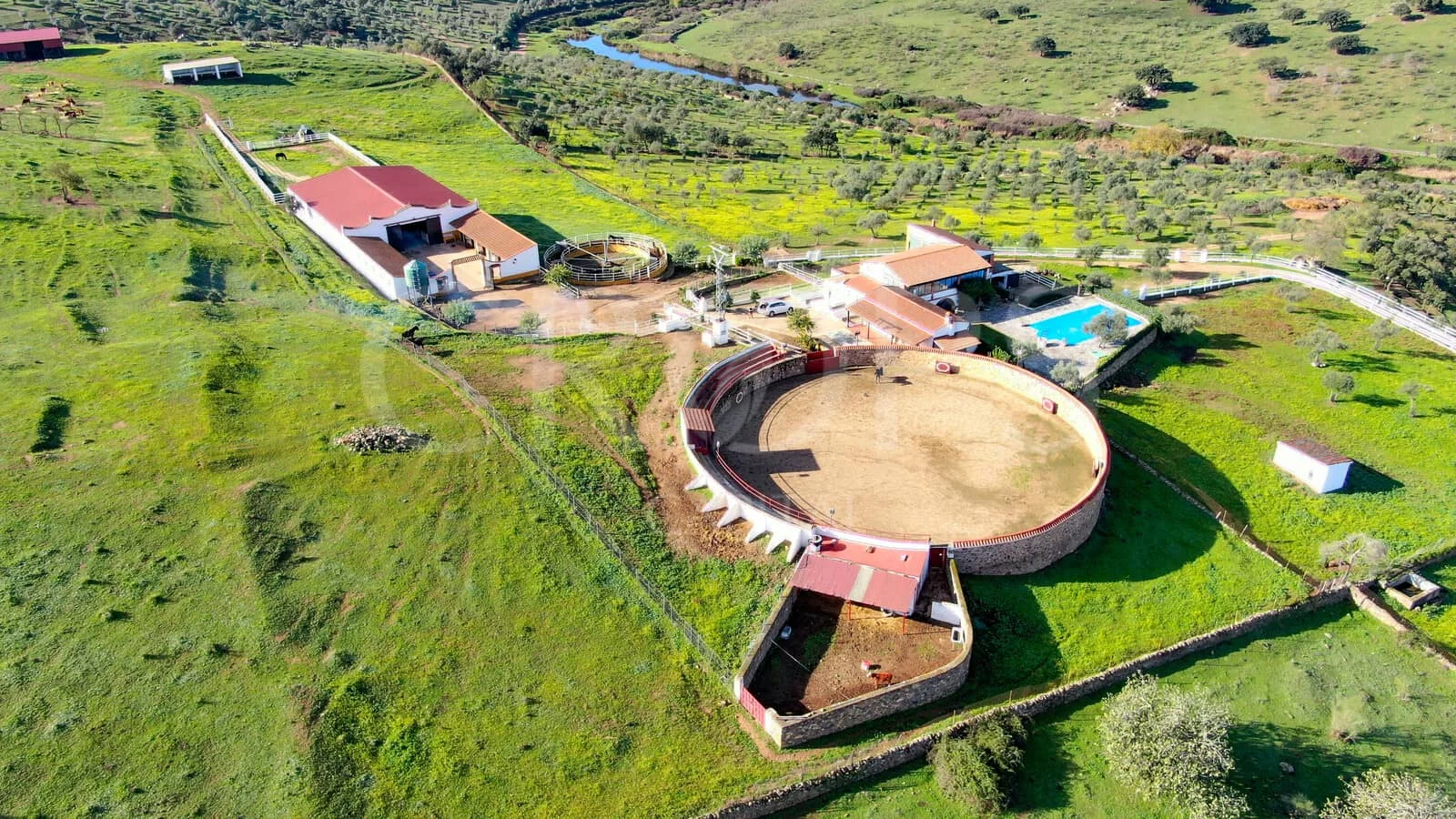 Finca ecuestre de lujo con 45 hectáreas