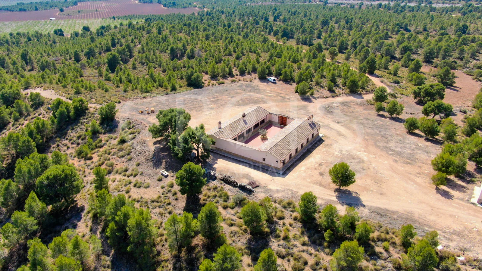 Large hunting estate with rebuilt residence